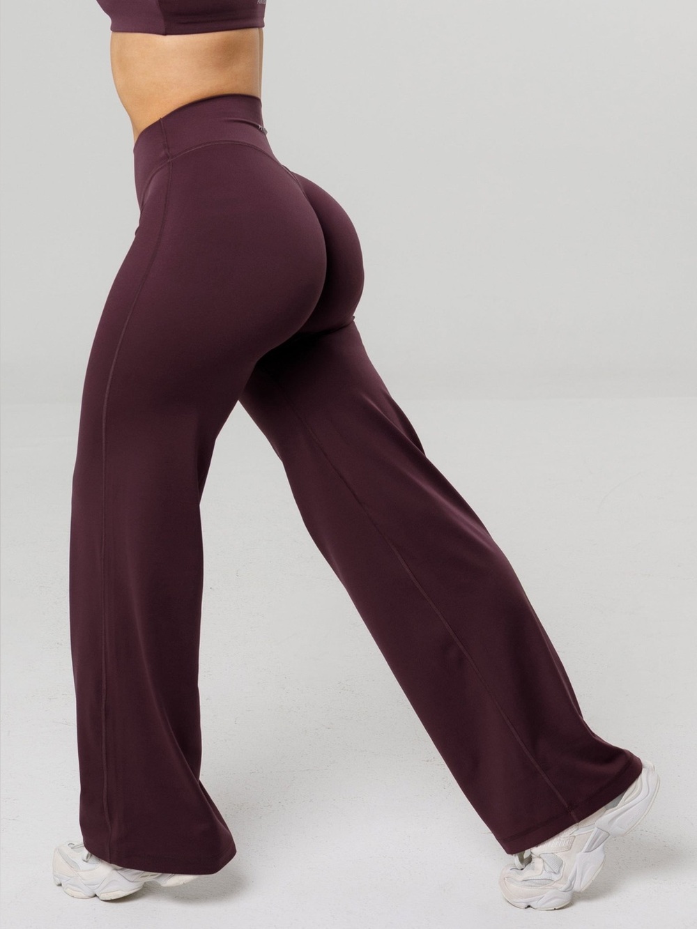 Paragon Original Sculptseam® Plus Mid-Rise Straight Leg Pant - Regular 31” Fig